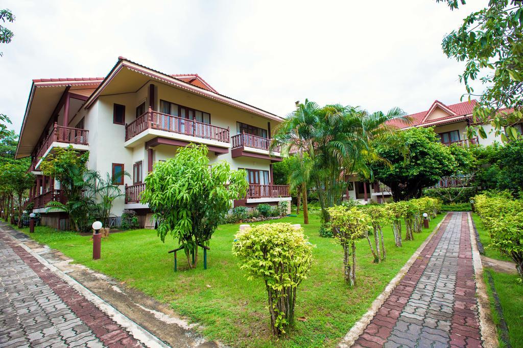 Buri Beach Resort Ko Pha Ngan Exterior photo